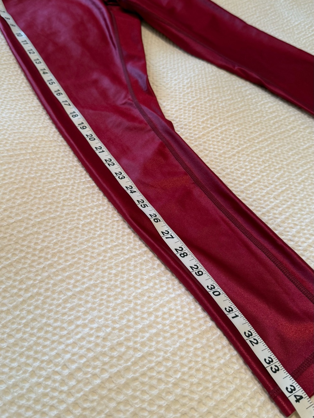 DYI | Women's Leggings in Deep Berry Red | Size = Small - Picture 4 of 6